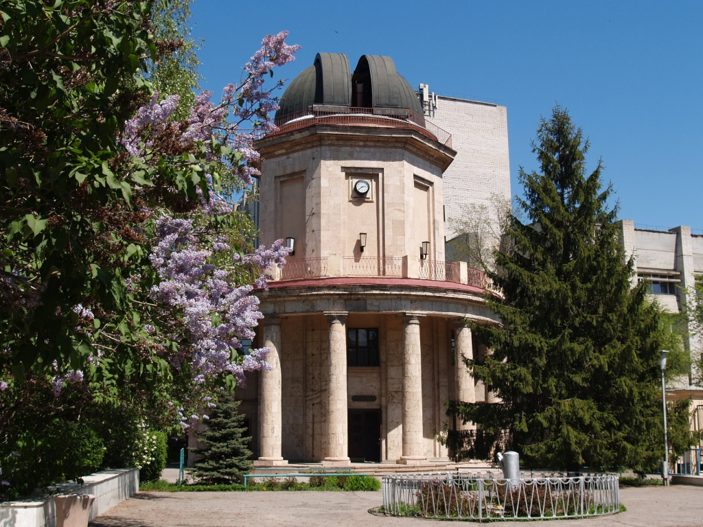 Обсерватория Волгоградского планетария.jpg