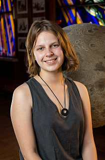 Павлова  