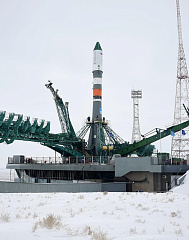 Подготовка к пуску ракеты-носителя «Союз-2.1а»